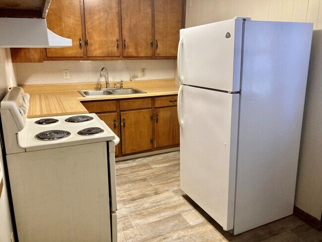 Building Photo - 117 Parkburg Rd