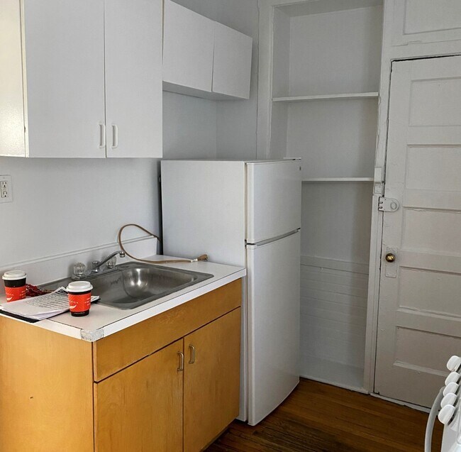 Building Photo - 2706 N Spaulding Ave