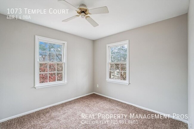 Building Photo - 1073 Temple Ct