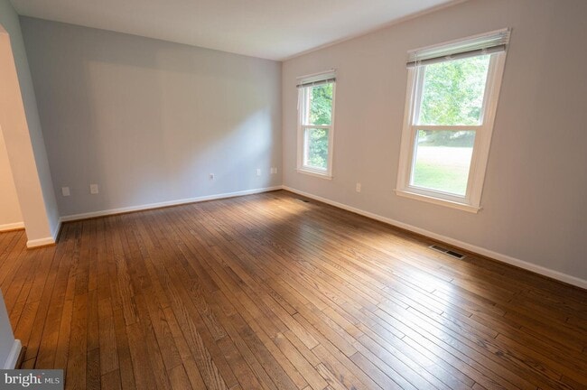 Building Photo - 4809 Piney Branch Rd