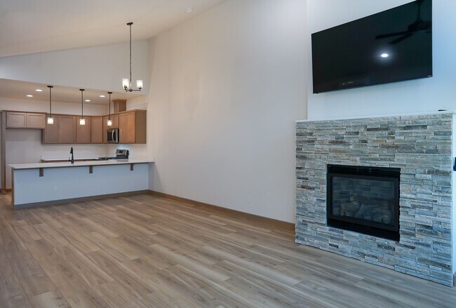 Building Photo - Just completed 2 Bedroom 2 Bath in Coeur d...