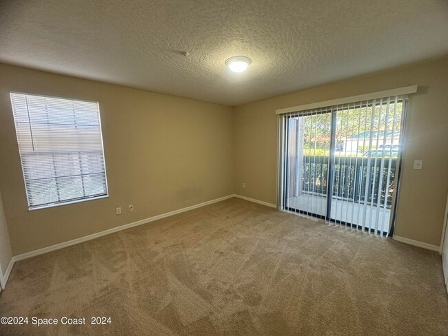 Building Photo - 7667 N Wickham Rd