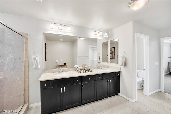 Building Photo - 9770 Hawk Crest St