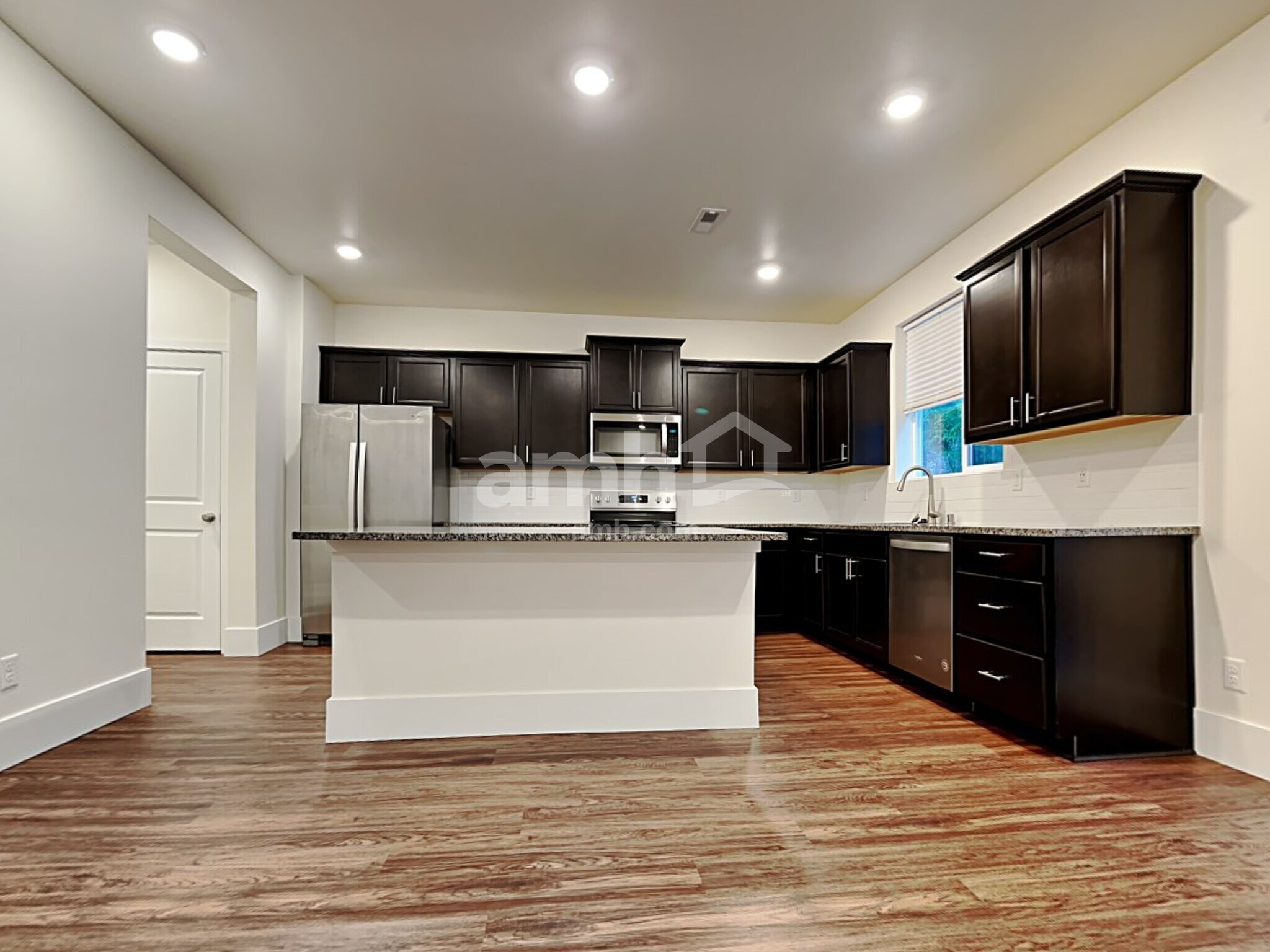 Building Photo - 9294 Shootingstar St SE