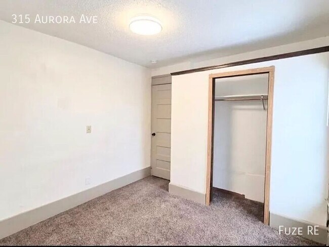 Building Photo - 315 Aurora Ave