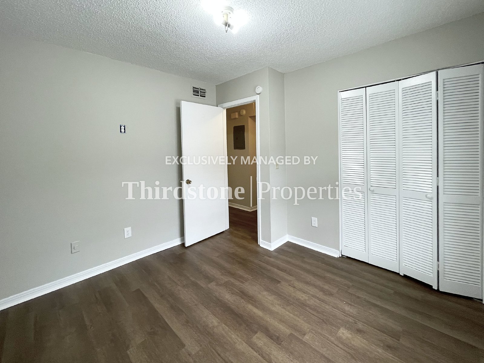 Building Photo - 7611 Indian Lakes Dr