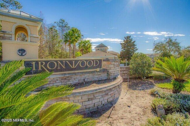 Building Photo - 4204 Crownwood Dr