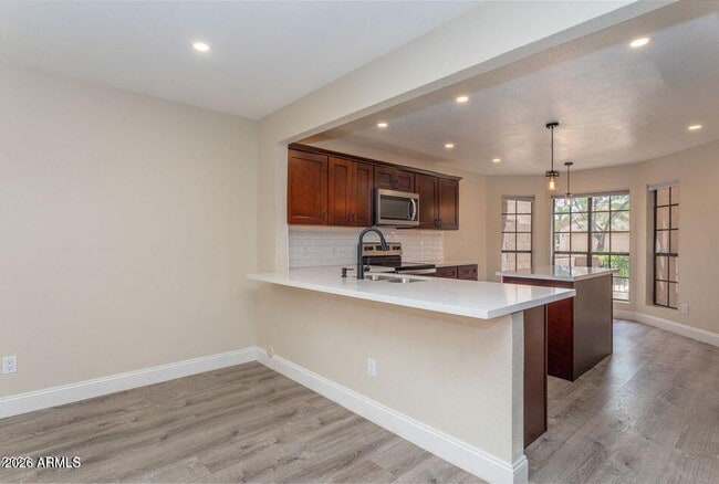 Building Photo - 13642 S 42nd Pl