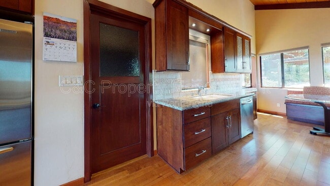 Building Photo - 15460 Weather Rock Way