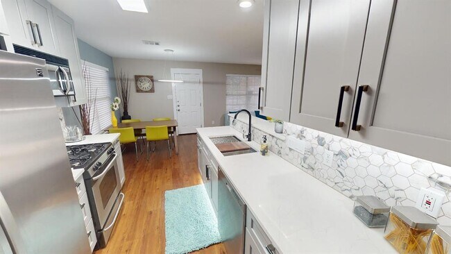 Building Photo - 4301 Banister Ln
