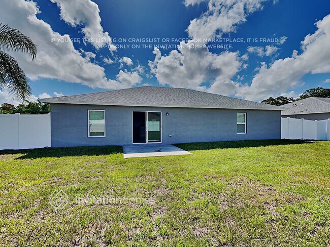 Building Photo - 3134 SW Curcuma St