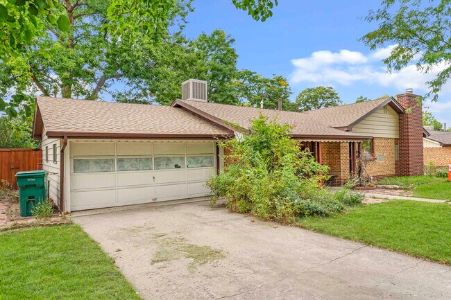 Building Photo - 4301 Marshall St