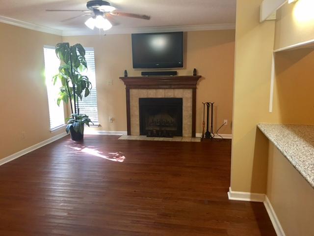 Building Photo - 31 Park Cir SE