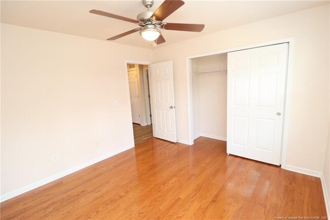 Building Photo - 619 Sealine Dr