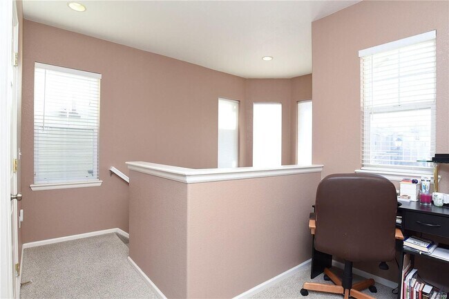 Building Photo - 13112 Grant Cir N