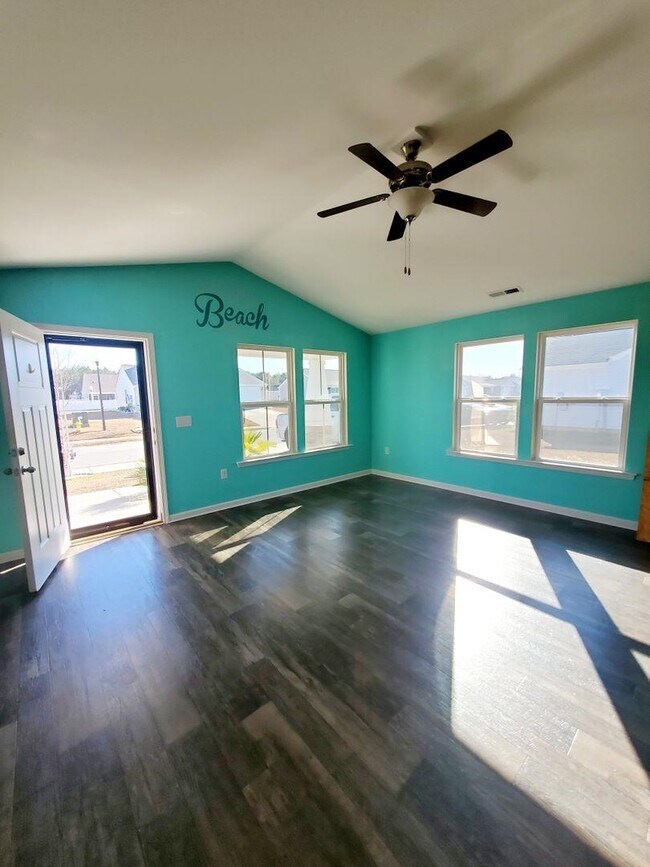 Building Photo - 1410 Boker Rd