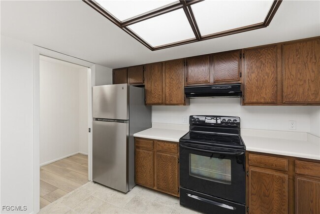 Building Photo - 4150 Belair Ln