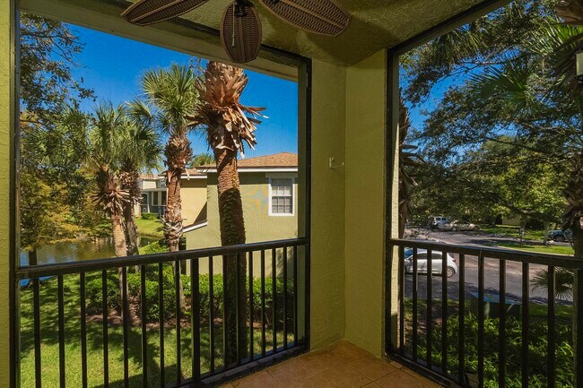 Building Photo - 1005 Bella Vista Blvd