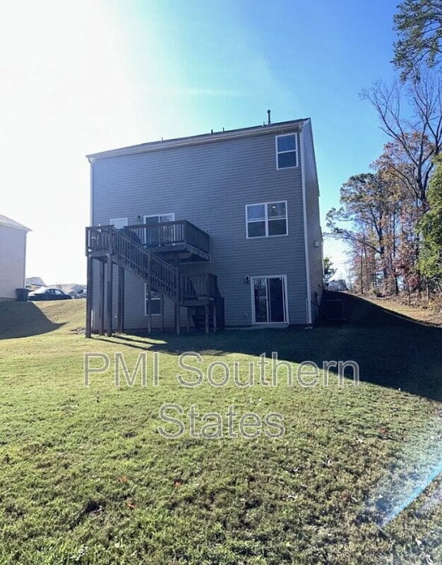 Building Photo - 276 Hillendale Way