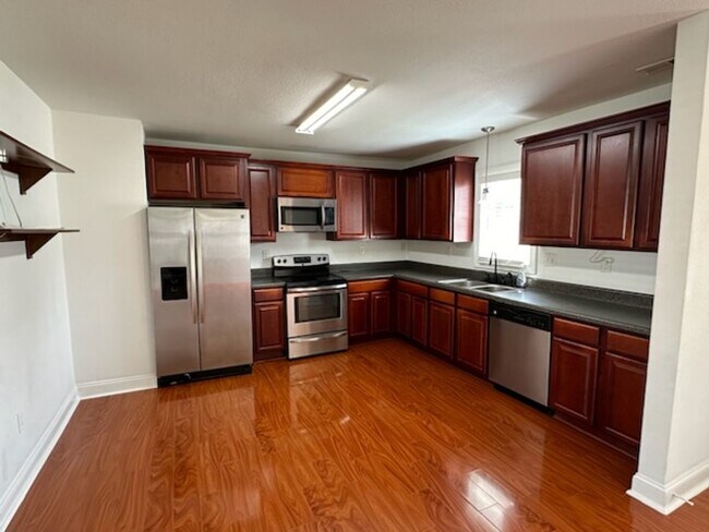 Building Photo - A quintessential Cape Cod retreat!