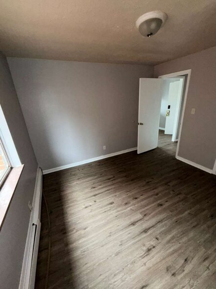 Building Photo - 15112 Euclid Ave