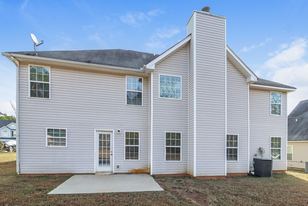 Building Photo - 296 Millstone Dr