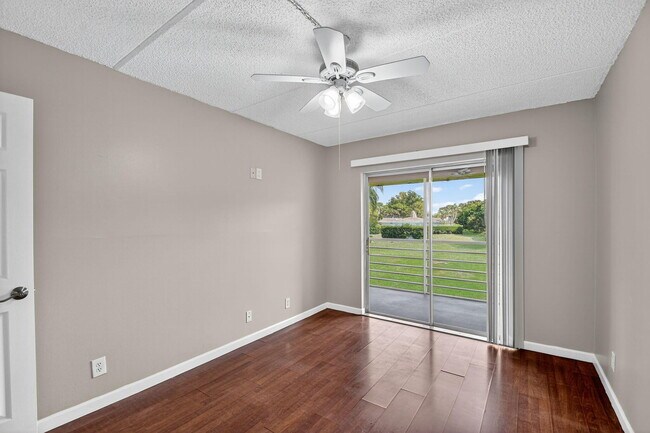 Building Photo - 2200 Springdale Blvd