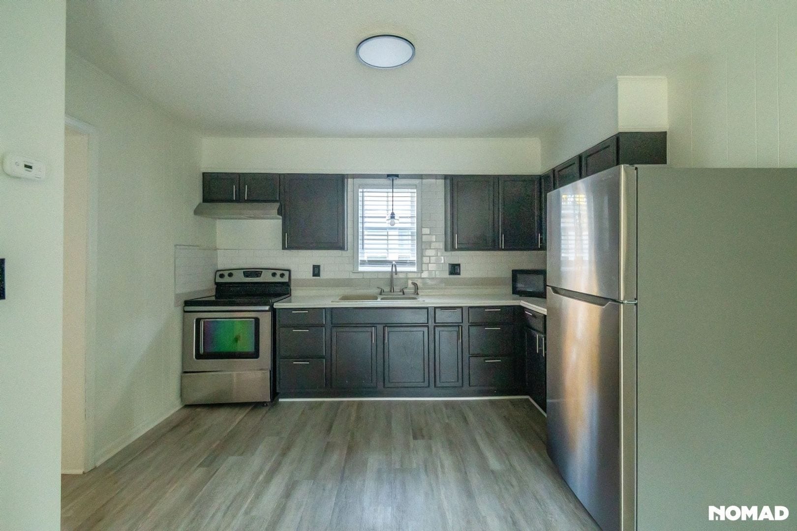 Building Photo - 323 S Columbia St