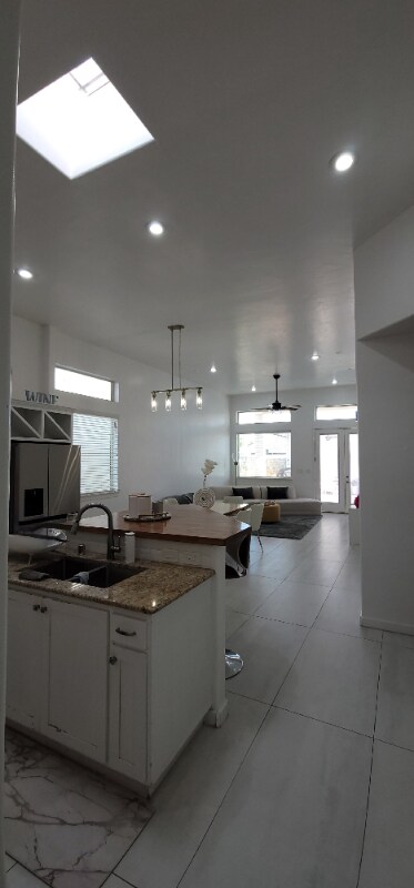 Building Photo - 12604 Josie Tinajero Ave