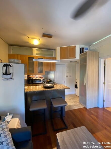 Building Photo - 55 St Stephen St