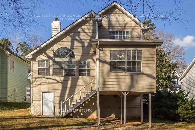 Building Photo - 1675 Watercrest Cir