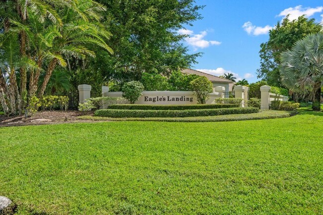 Building Photo - 2658 Players Ct