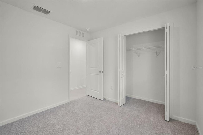 Building Photo - 2711 Pioneer Trl