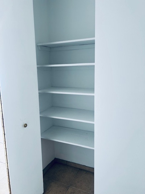 Building Photo - 1450 E 55th Pl