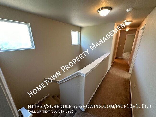Building Photo - Spacious 4 Bedroom Home in Horizon Pointe!...