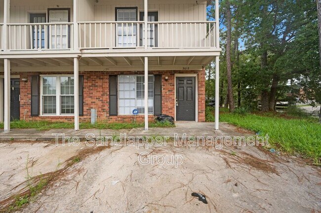 Primary Photo - 3614 Peppertree Ln