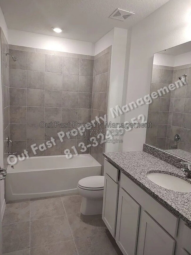 Building Photo - 3872 Capri Coast Dr