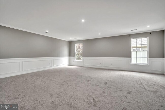 Building Photo - 20195 Hidden Creek Ct