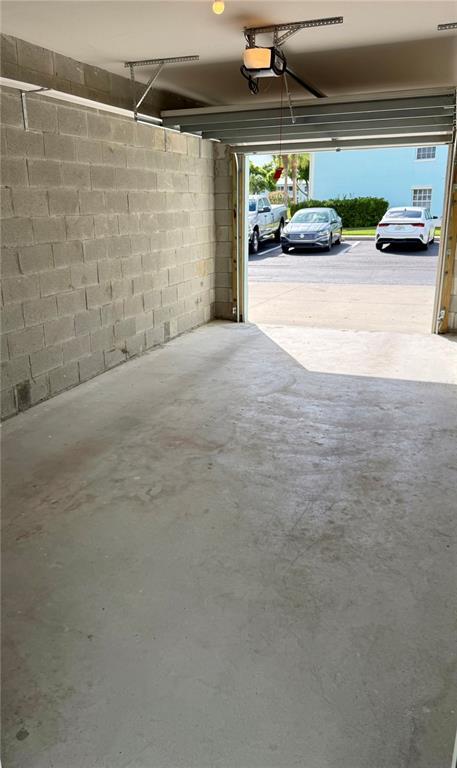 Building Photo - 5762 Sabal Trace Dr