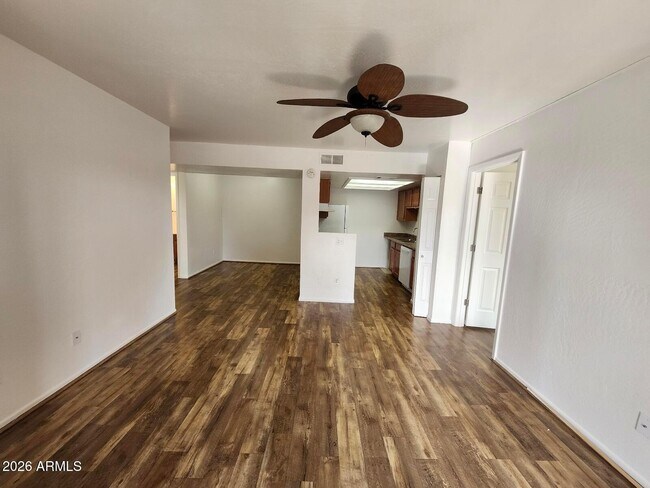 Building Photo - 16602 N 25th St