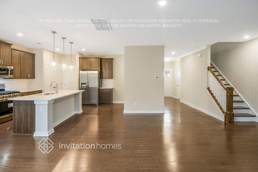 Building Photo - 6301 Coatbridge Ln