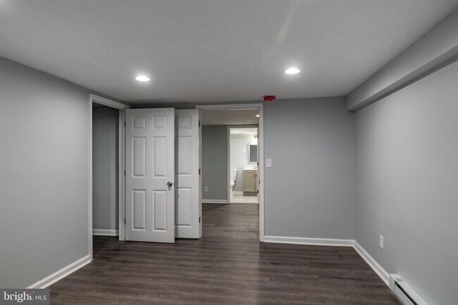Building Photo - 308 Greene Rd