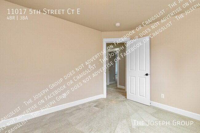 Building Photo - 11017 5th St Ct E
