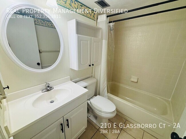 Building Photo - 210 E Glassboro Ct