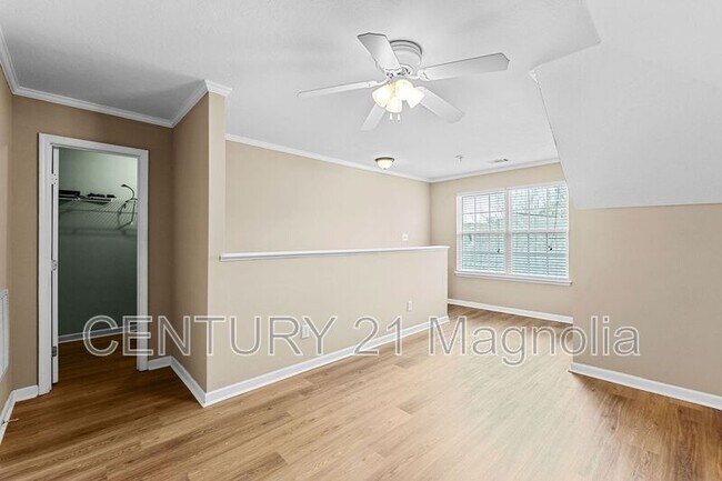 Building Photo - 934 Sedgefield Cir