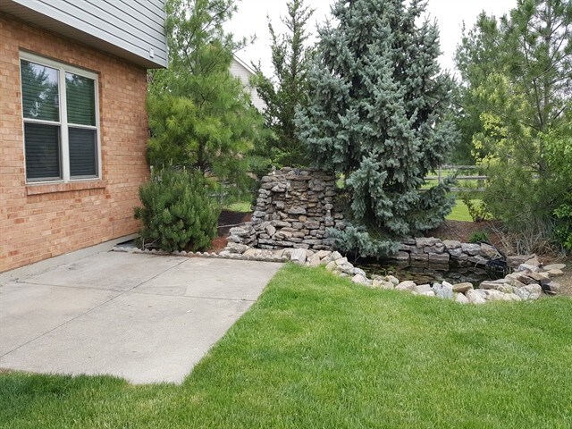 Building Photo - 6528 Lakewood Dr