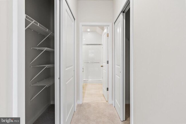 Building Photo - 808 Graphite Dr