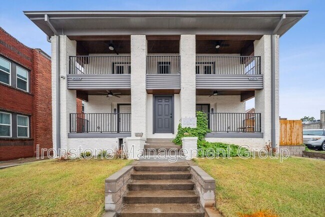 Building Photo - 1435 S Peoria Ave