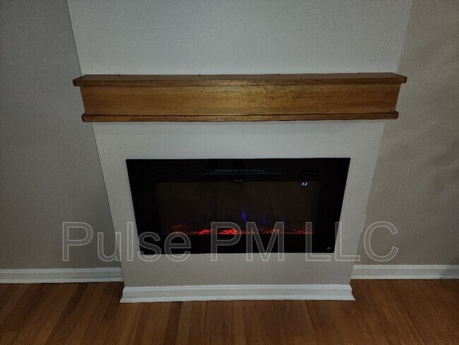 Building Photo - 3234 Campaign Dr