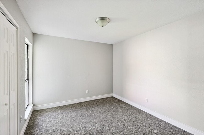 Building Photo - 17310 Nordway Dr